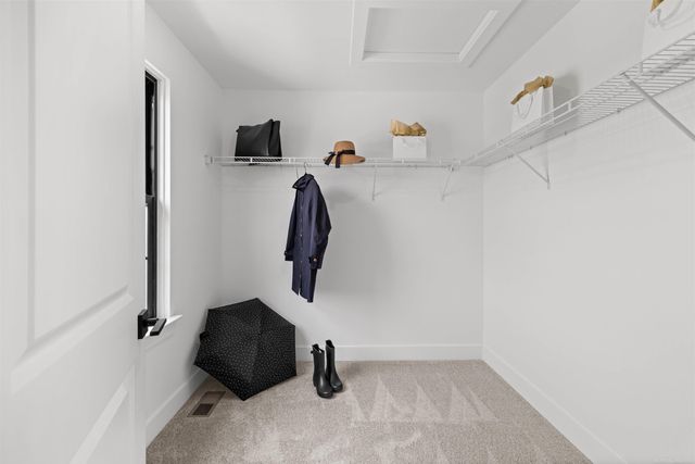 17924 Stallman Drive, Macomb Twp, MI 48042