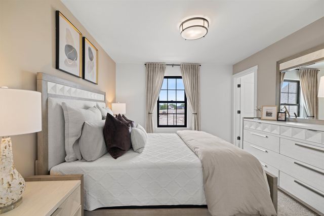 17924 Stallman Drive, Macomb Twp, MI 48042