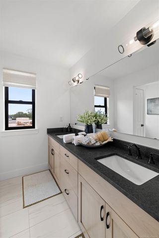 17924 Stallman Drive, Macomb Twp, MI 48042