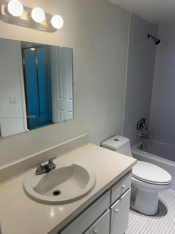 15600 NW 7th Avenue 501, Miami, FL 33169