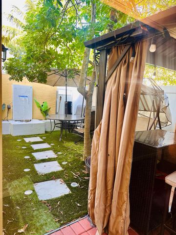 5200 Rising Comet Lane, Greenacres, FL 33463