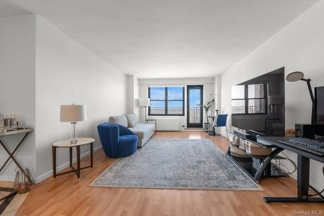 125-10 Queens Boulevard 2606, Kew Gardens, NY 11415