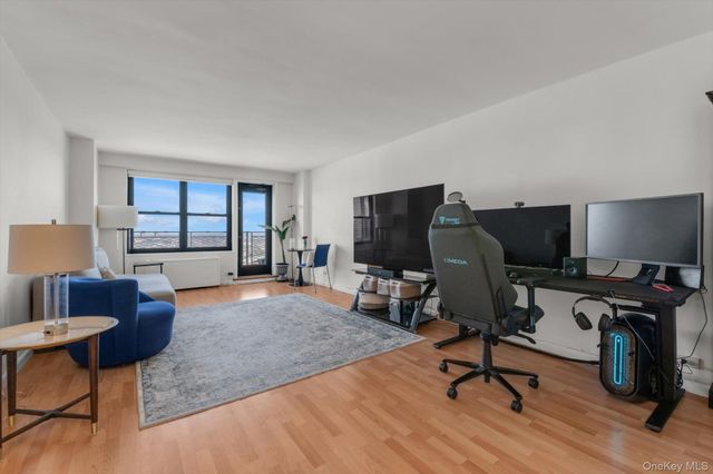 125-10 Queens Boulevard 2606, Kew Gardens, NY 11415