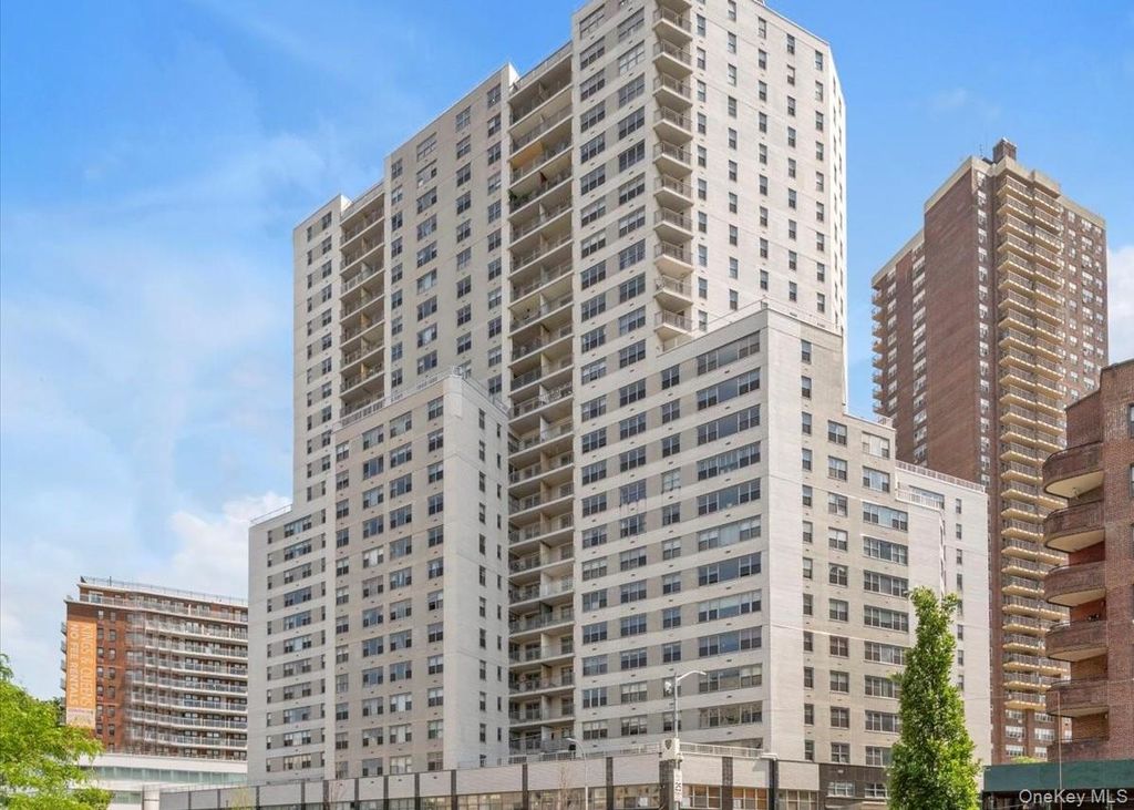 125-10 Queens Boulevard 2606, Kew Gardens, NY 11415