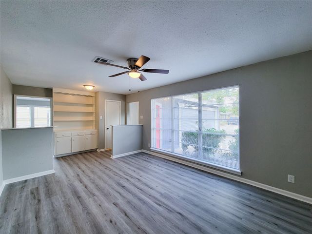 7426 Bigwood Street, Houston, TX 77016