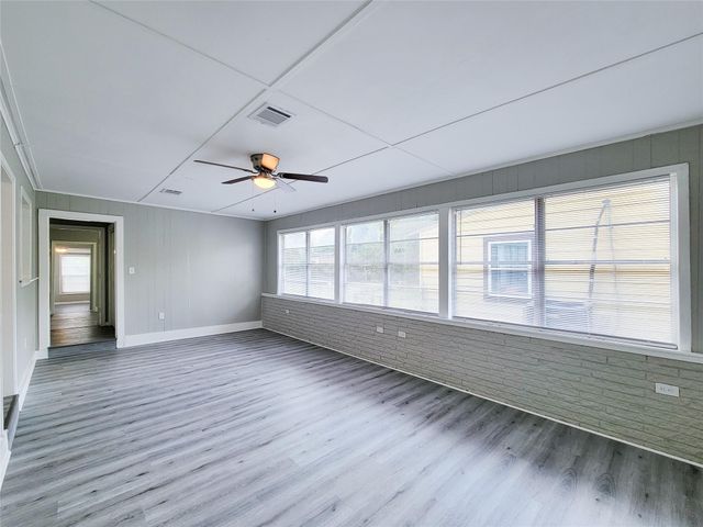 7426 Bigwood Street, Houston, TX 77016