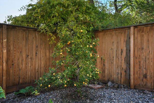 502 GRACELAND Drive SE, Albuquerque, NM 87108