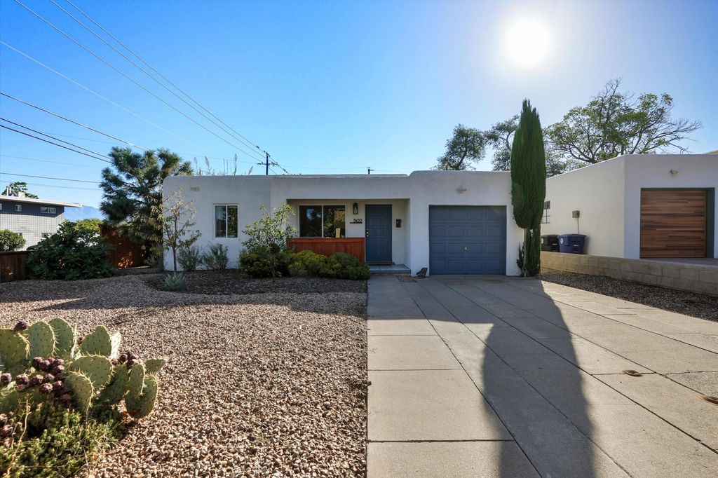 502 GRACELAND Drive SE, Albuquerque, NM 87108