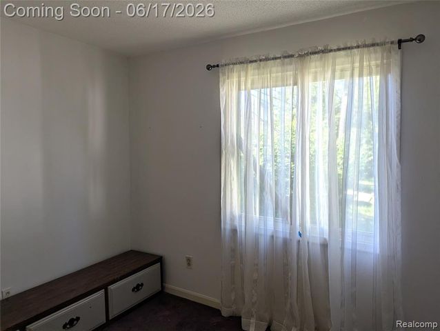 35054 Glen Street, Westland, MI 48186