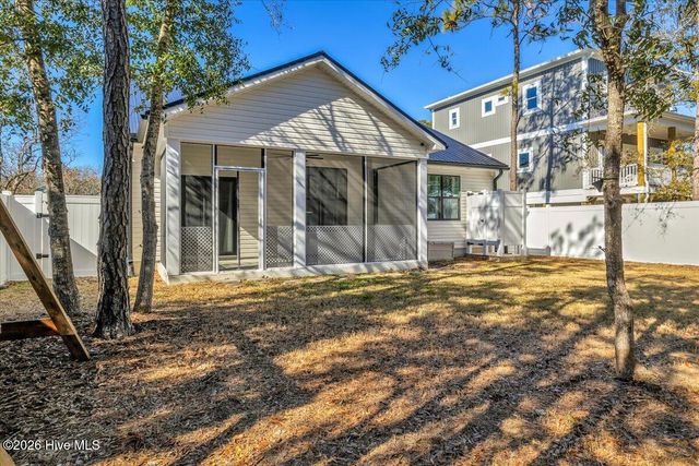 116 NW 14th Street, Oak Island, NC 28465