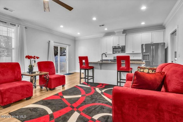 116 NW 14th Street, Oak Island, NC 28465