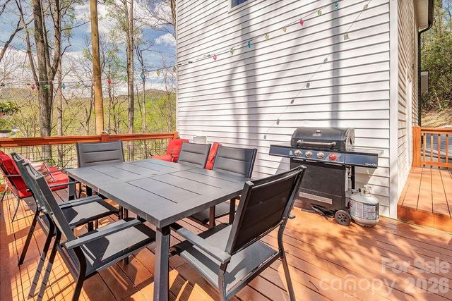 343 Garren Creek Road, Fairview, NC 28730