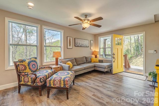 343 Garren Creek Road, Fairview, NC 28730