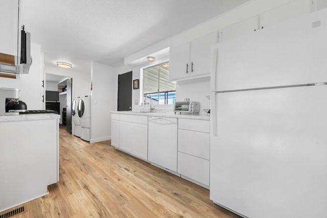 138 Hester Drive, Cathedral City, CA 92234