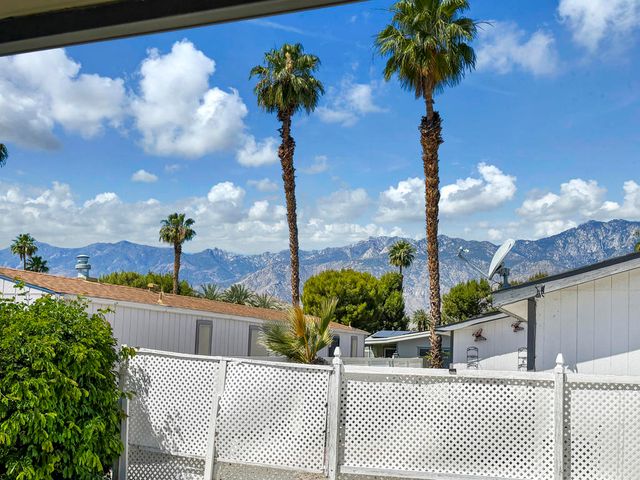 138 Hester Drive, Cathedral City, CA 92234