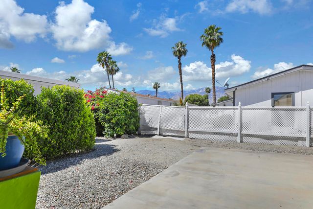 138 Hester Drive, Cathedral City, CA 92234