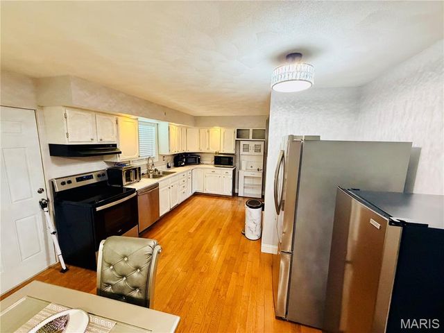 9119 Wedgewood Drive, Fairview Heights, IL 62208