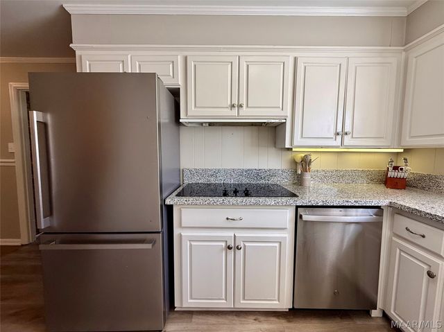 823 Dumont Drive, Montgomery, AL 36109