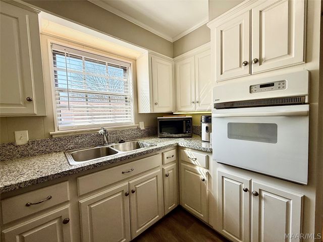 823 Dumont Drive, Montgomery, AL 36109