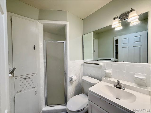 823 Dumont Drive, Montgomery, AL 36109