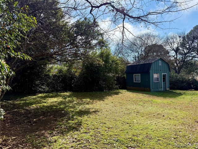 823 Dumont Drive, Montgomery, AL 36109