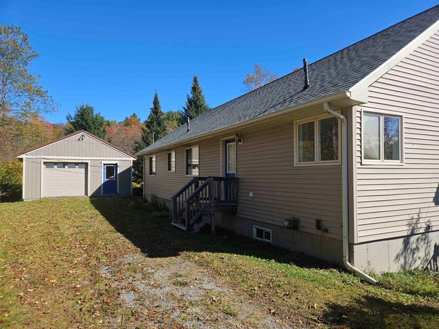 117 Ray Hill Road, Wilmington, VT 05363