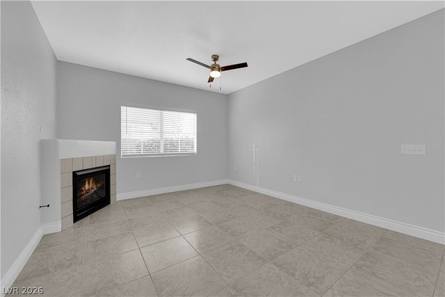 10245 South Maryland Parkway 121, Las Vegas, NV 89183