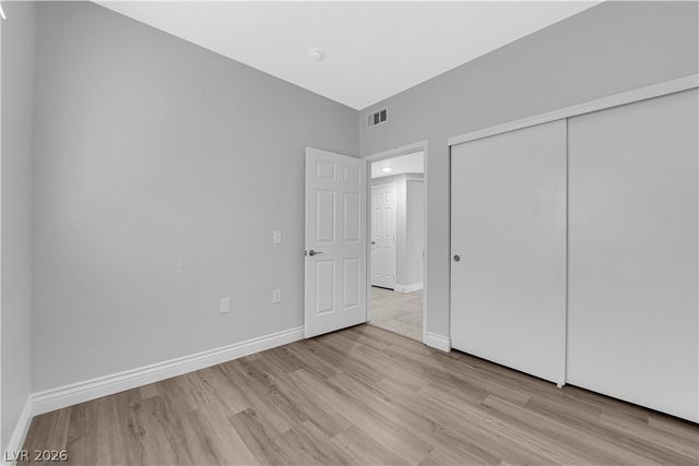 10245 South Maryland Parkway 121, Las Vegas, NV 89183