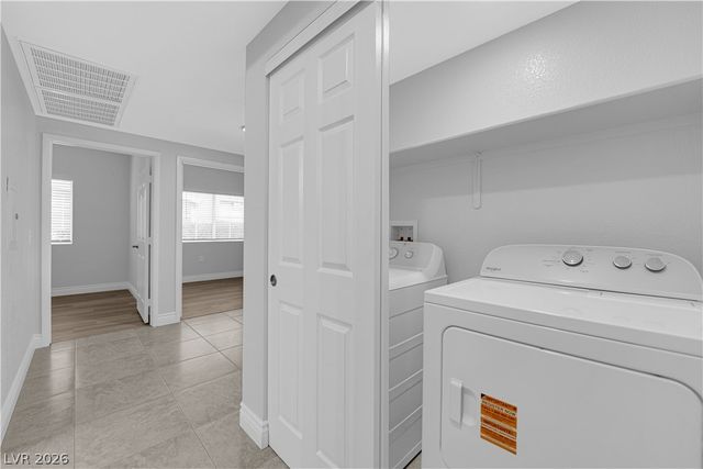 10245 South Maryland Parkway 121, Las Vegas, NV 89183