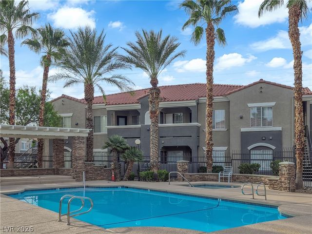 10245 South Maryland Parkway 121, Las Vegas, NV 89183