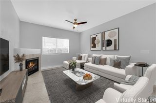 10245 South Maryland Parkway 121, Las Vegas, NV 89183