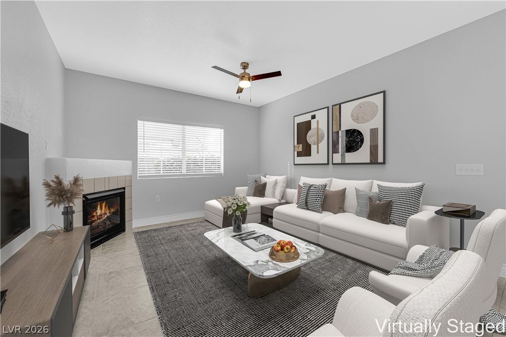 10245 South Maryland Parkway 121, Las Vegas, NV 89183