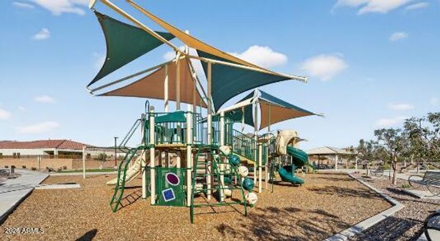 37954 N BRIDLEWOOD Lane, San Tan Valley, AZ 85140