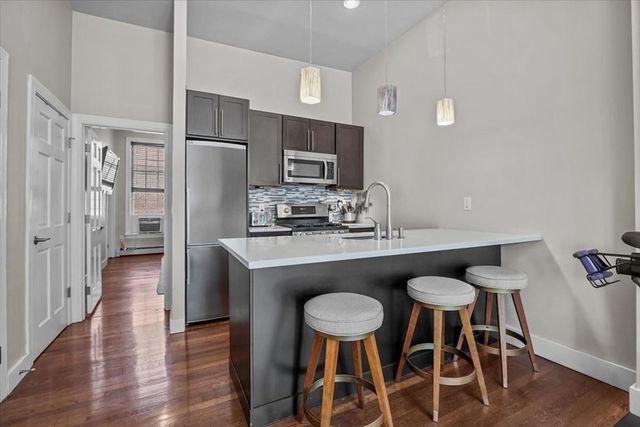 71 Dartmouth St 2, Boston, MA 02116