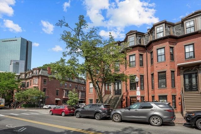71 Dartmouth St 2, Boston, MA 02116