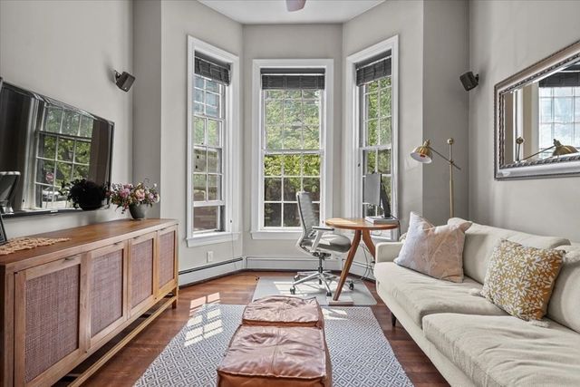 71 Dartmouth St 2, Boston, MA 02116