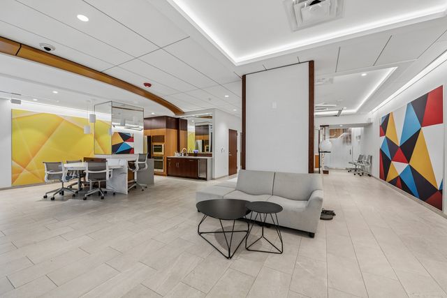 400 E Randolph Street 1710, Chicago, IL 60601