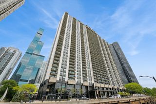400 E Randolph Street 1710, Chicago, IL 60601