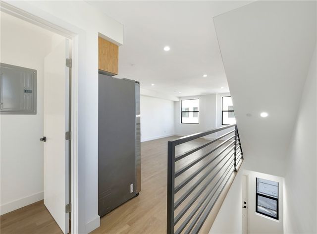 1856 Redondo, Los Angeles, CA 90016