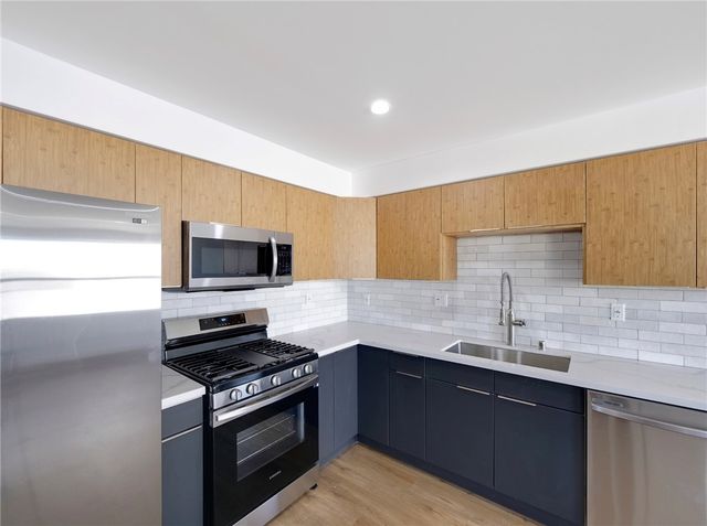 1856 Redondo, Los Angeles, CA 90016
