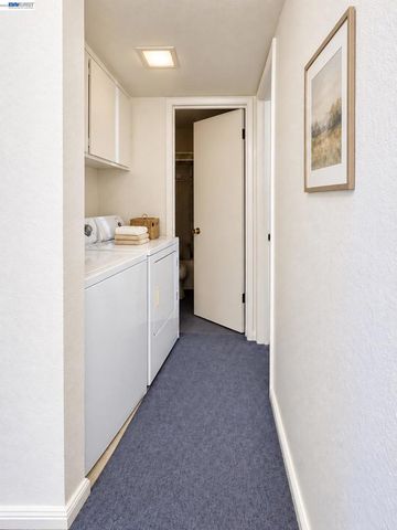 38 Kelloch Ave, San Francisco, CA 94134