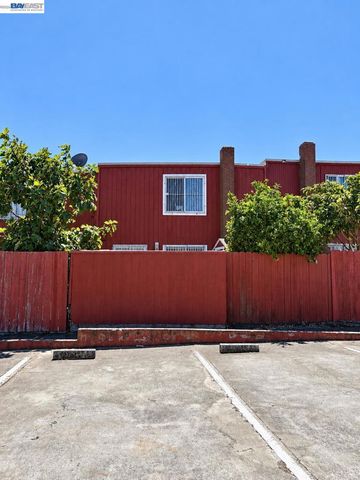 38 Kelloch Ave, San Francisco, CA 94134
