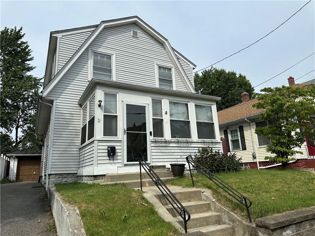 32 Stadden Street, Providence, RI 02907