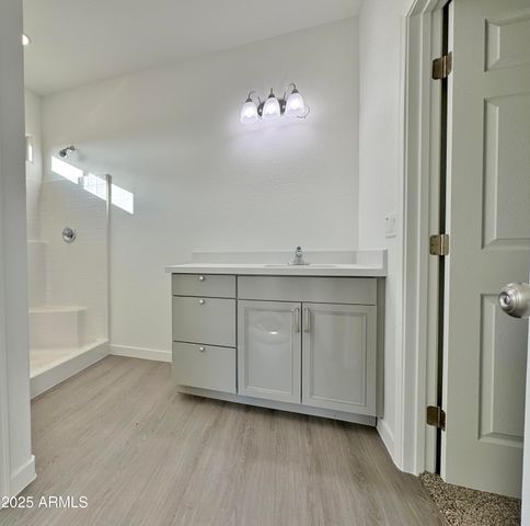 11069 W LAGUNA Drive, Arizona City, AZ 85123