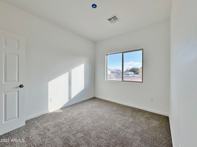 11069 W LAGUNA Drive, Arizona City, AZ 85123