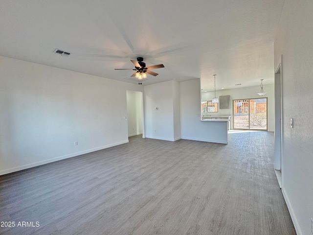 11069 W LAGUNA Drive, Arizona City, AZ 85123