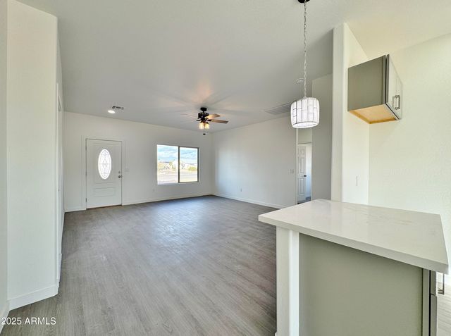 11069 W LAGUNA Drive, Arizona City, AZ 85123