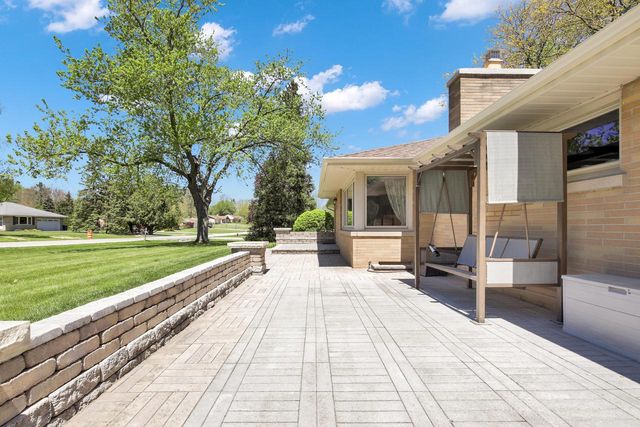 4140 162nd STREET, Brookfield, WI 53005