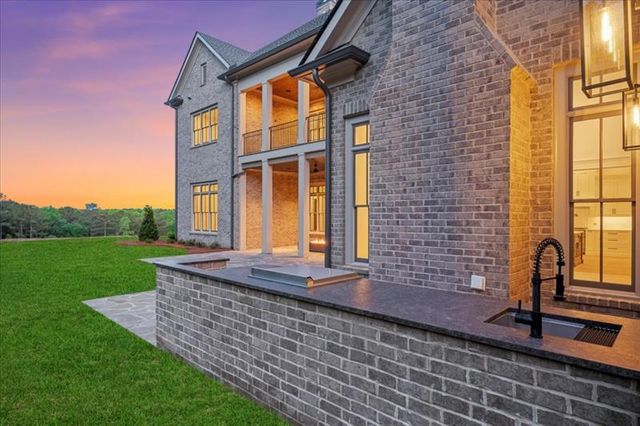 4927 SLATON Drive NW, Acworth, GA 30101