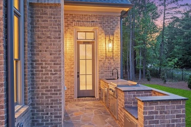 4927 SLATON Drive NW, Acworth, GA 30101